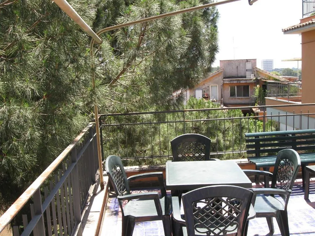 Bed and Breakfast Attico Dei Pini Roma Bed & Breakfast
